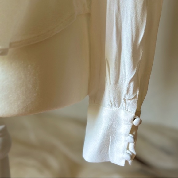 OG Reformation! White Lace Buttoned Blouse, XS - Picture 9 of 15